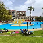Jupiter Apartment Sea, Pools View
